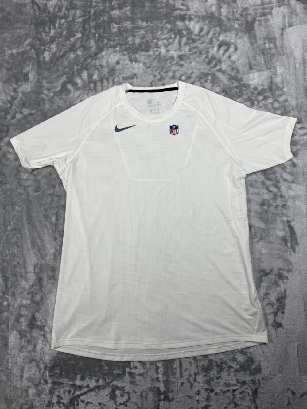 New NFL Logo Shirt Men's 2XL White Football Nike Dri Fit On Field Training Tee